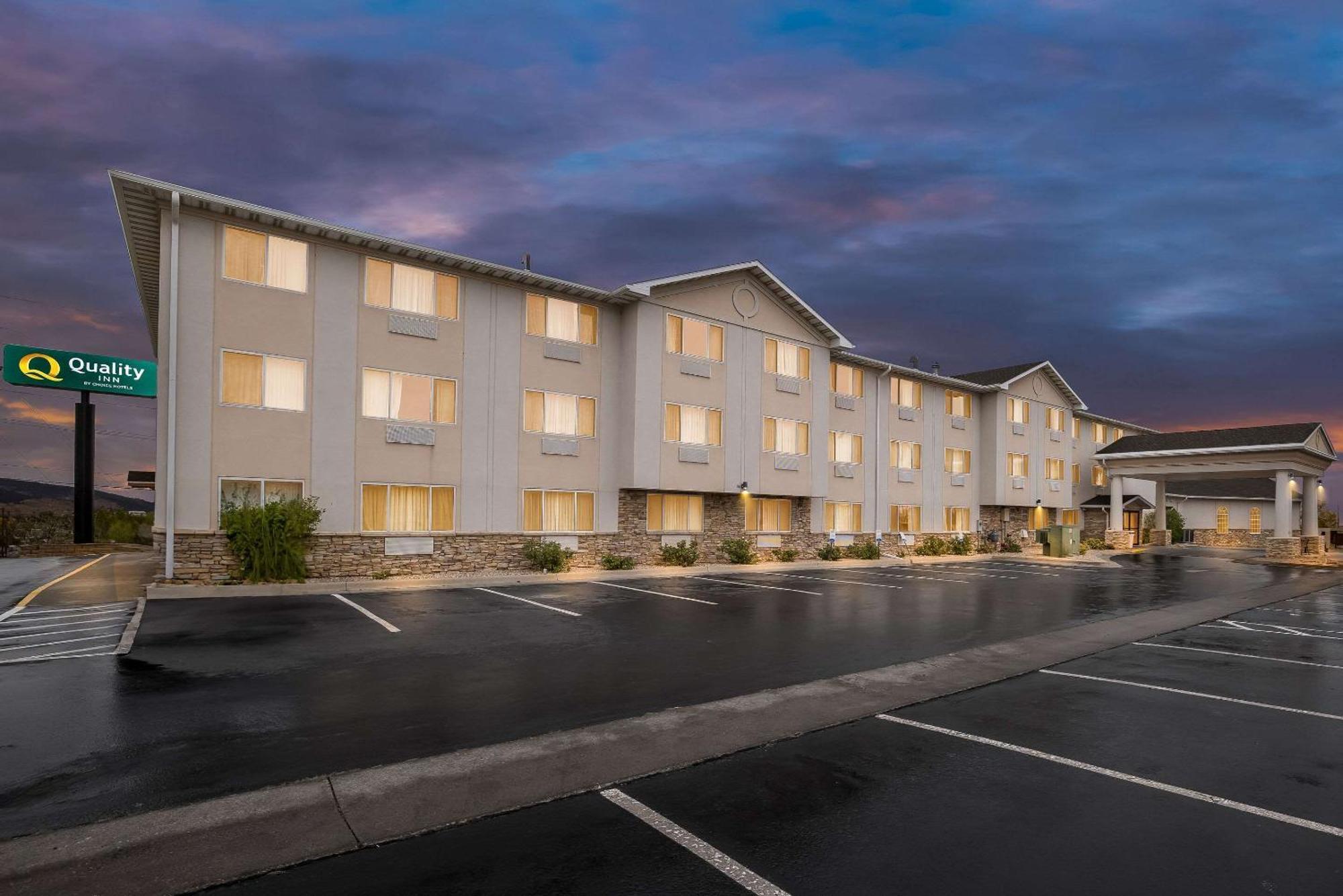 Quality Inn Near Monument Health Rapid City Hospital מראה חיצוני תמונה