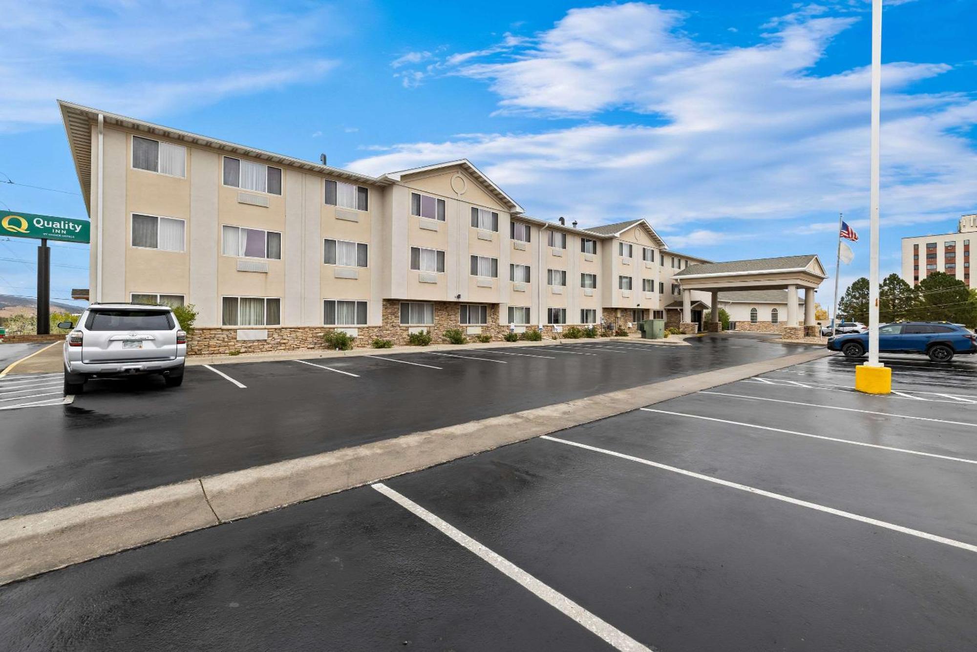 Quality Inn Near Monument Health Rapid City Hospital מראה חיצוני תמונה