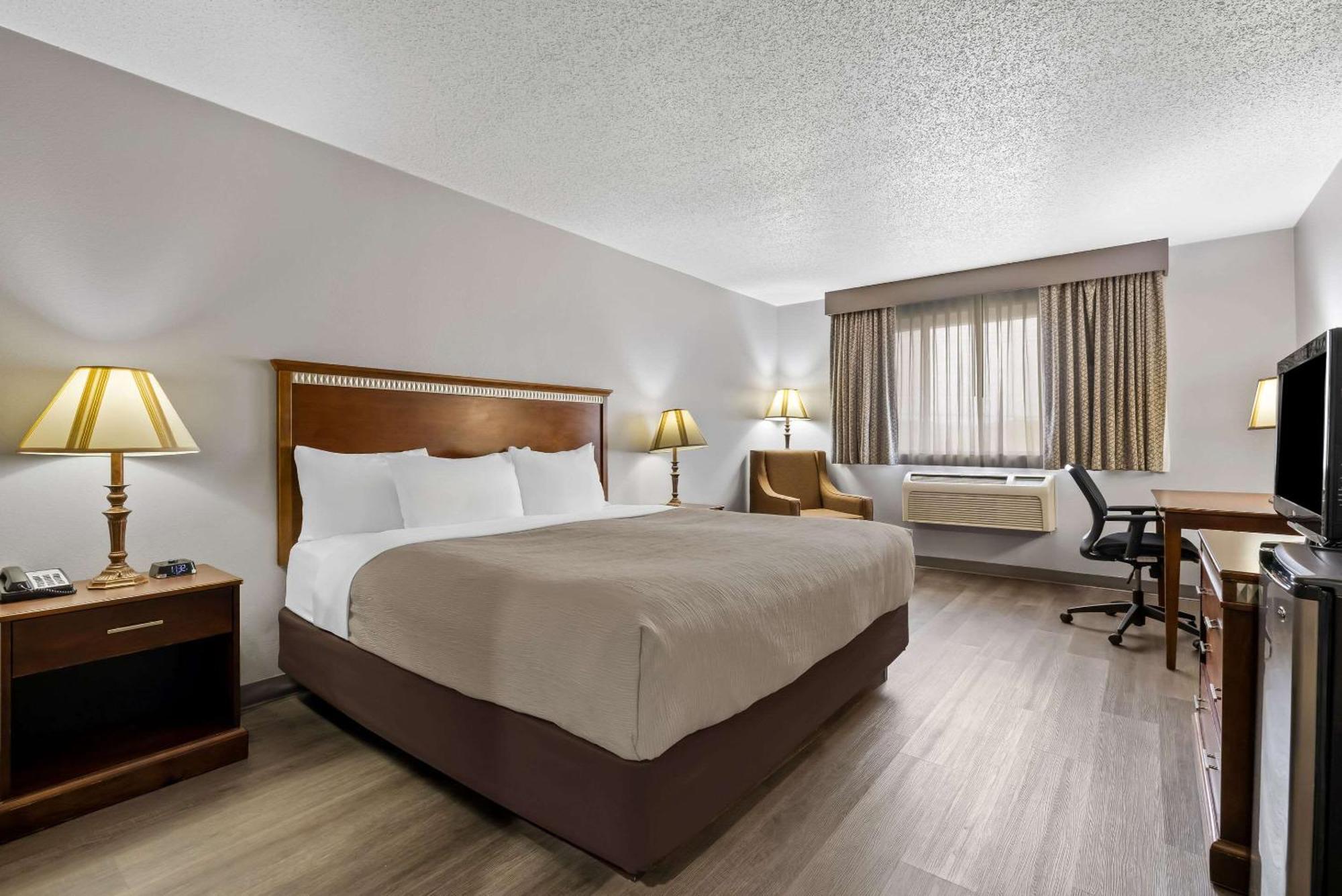 Quality Inn Near Monument Health Rapid City Hospital מראה חיצוני תמונה
