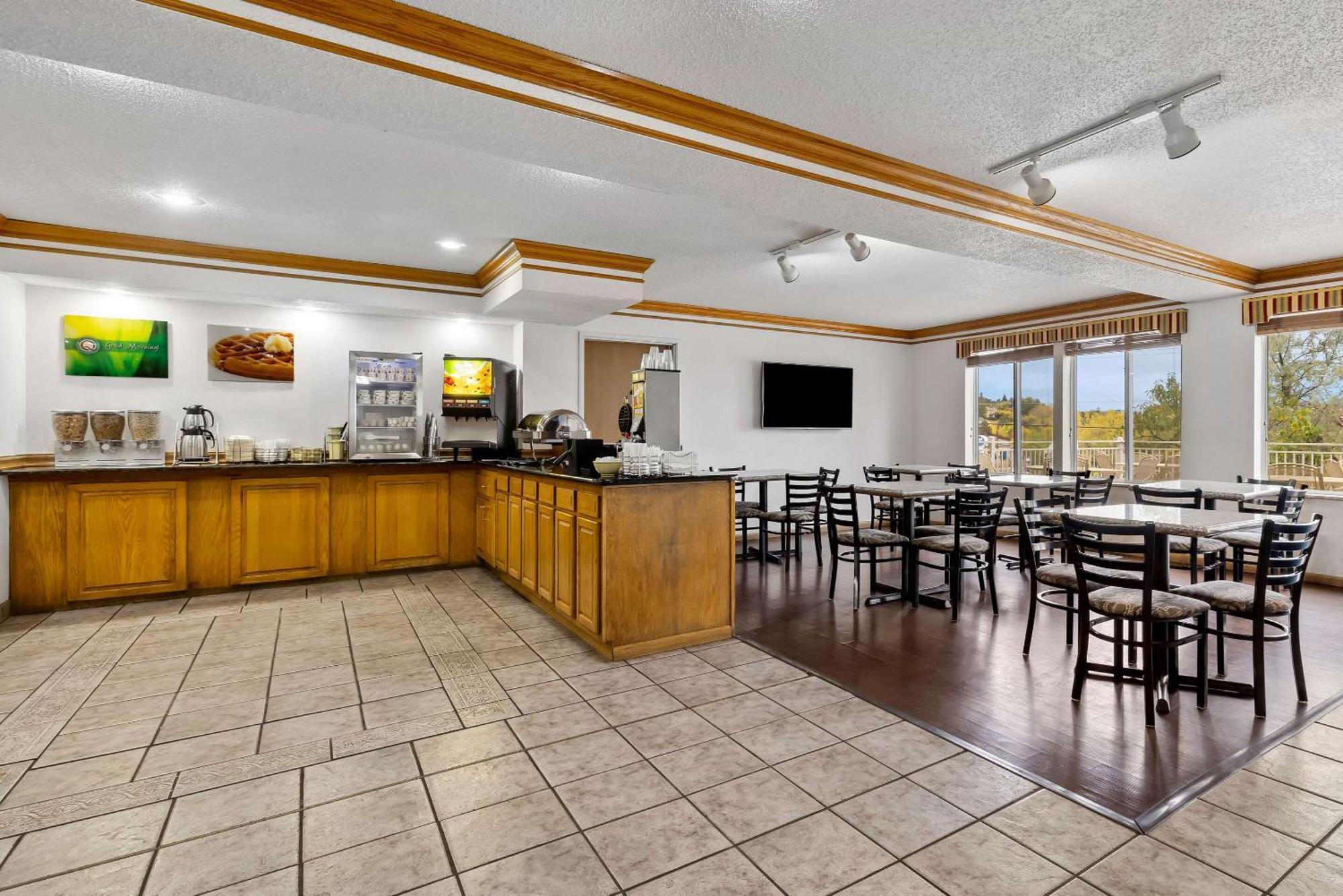 Quality Inn Near Monument Health Rapid City Hospital מראה חיצוני תמונה