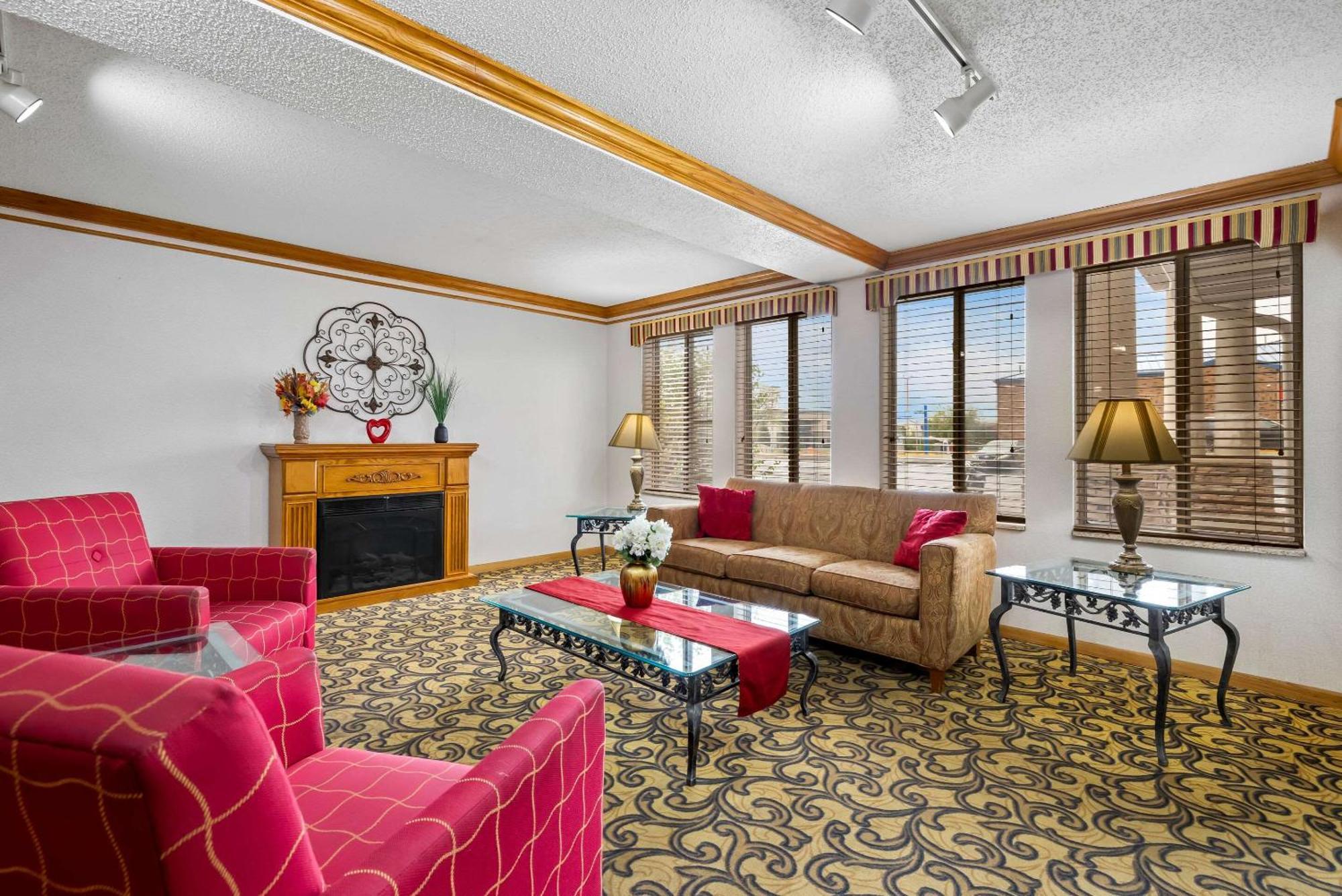Quality Inn Near Monument Health Rapid City Hospital מראה חיצוני תמונה